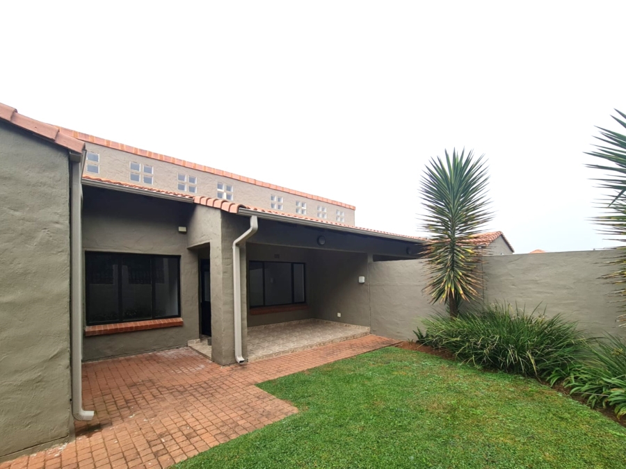 To Let 4 Bedroom Property for Rent in Xanadu Eco Park North West